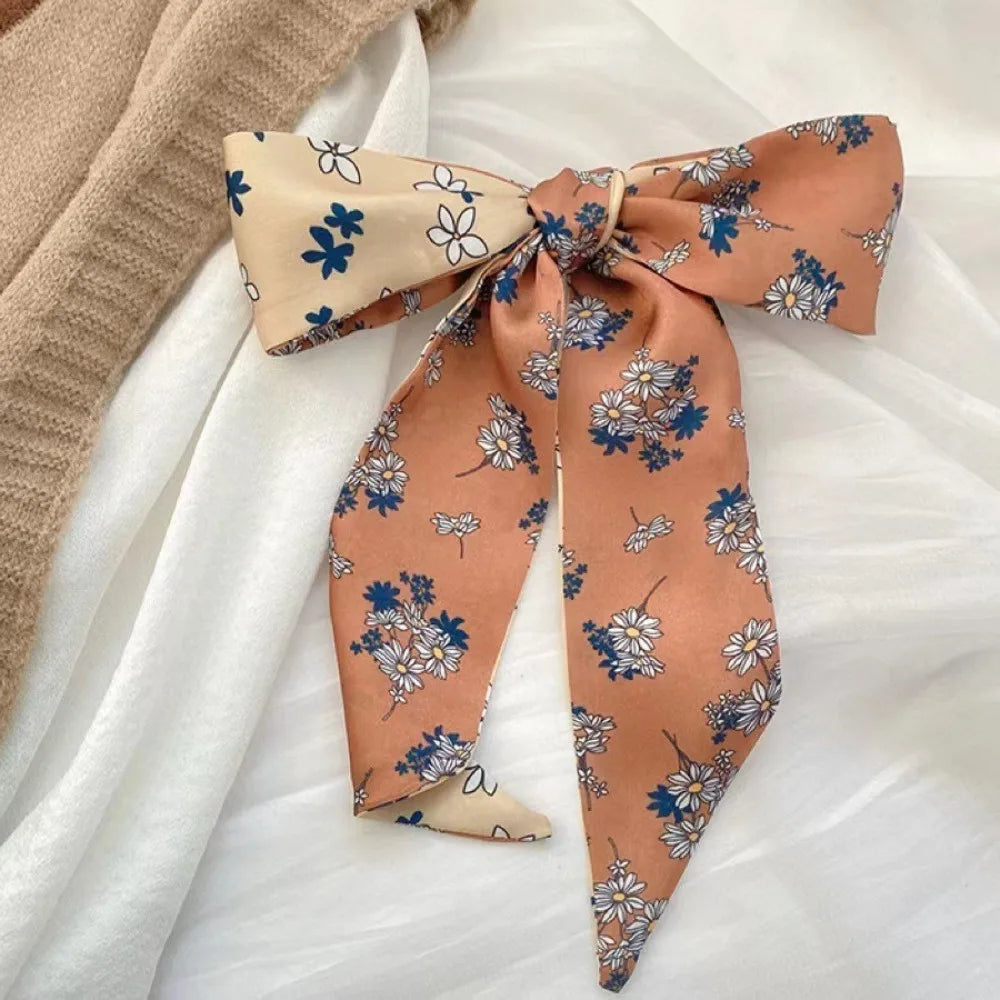 Foulard en Soie Fin Style Bohème Chic