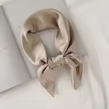 Foulard Carré Soie Femme 70x70cm