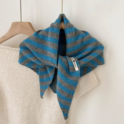 Foulard Triangle Laine Tricotée Rayée