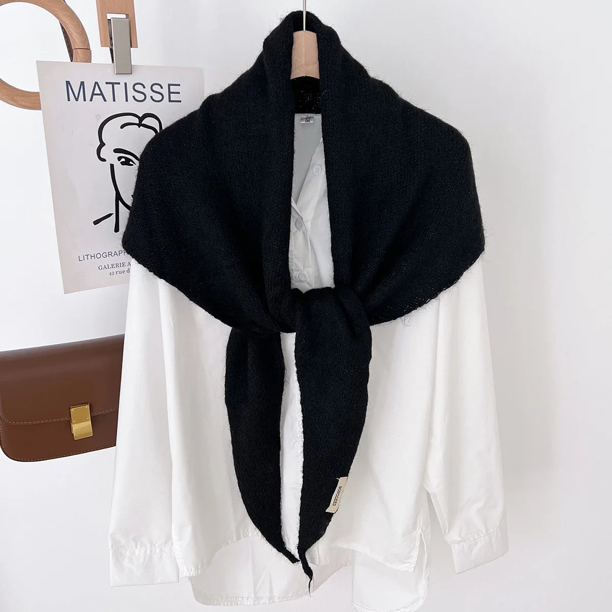 Foulard Laine Triangle Femme - Douceur & Style Hivernal