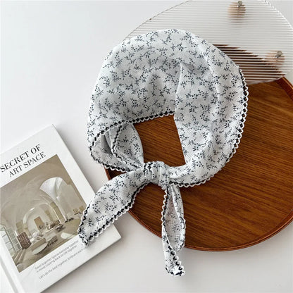 Foulard d'été floral bohème triangulaire