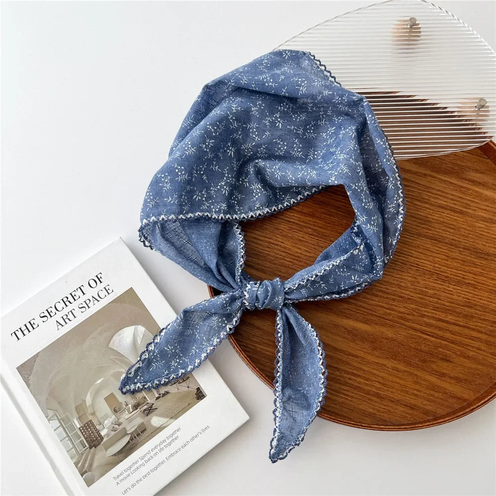 Foulard d'été floral bohème triangulaire