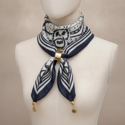 Foulard Triangulaire Magnétique en Soie