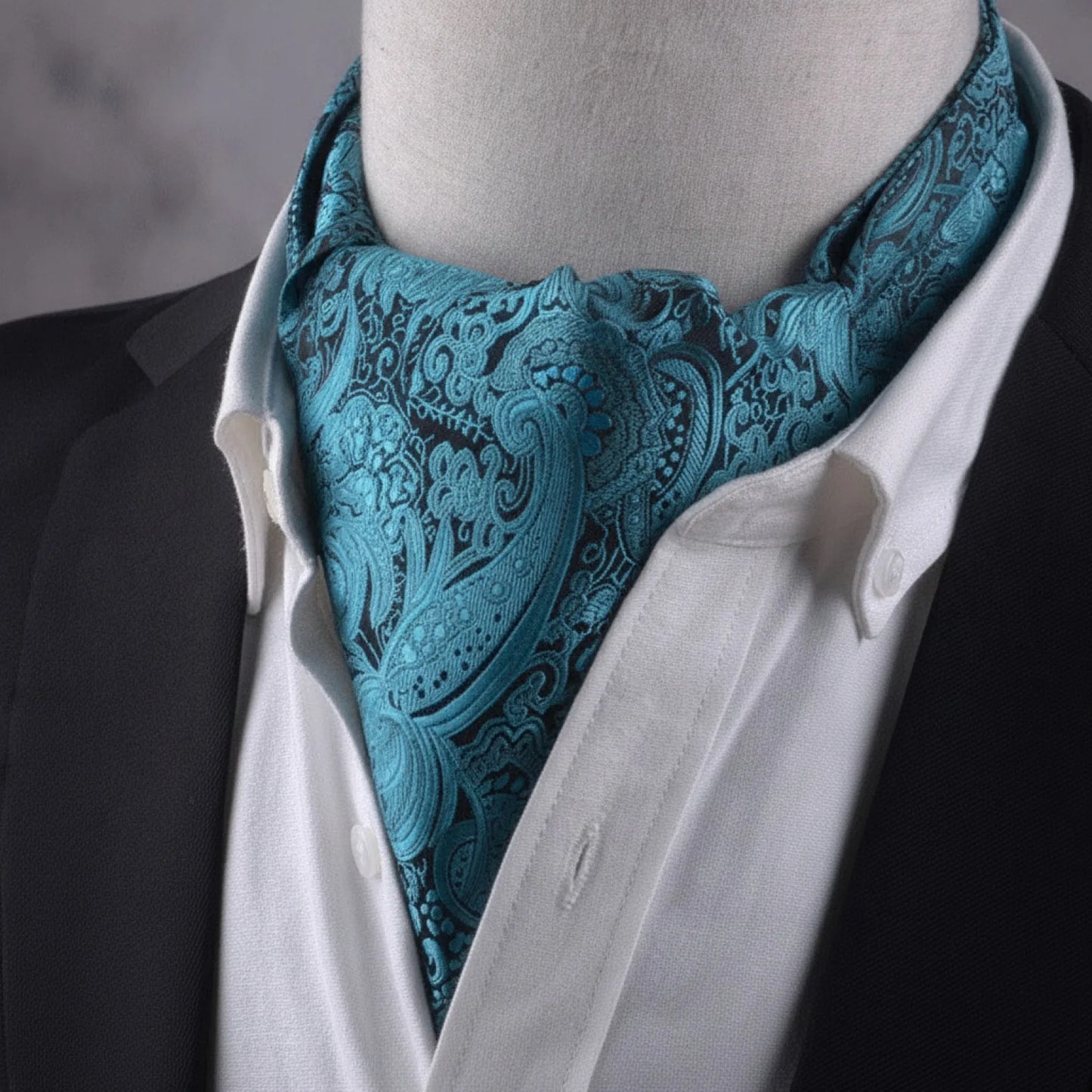 Foulard cravate bleu en soie