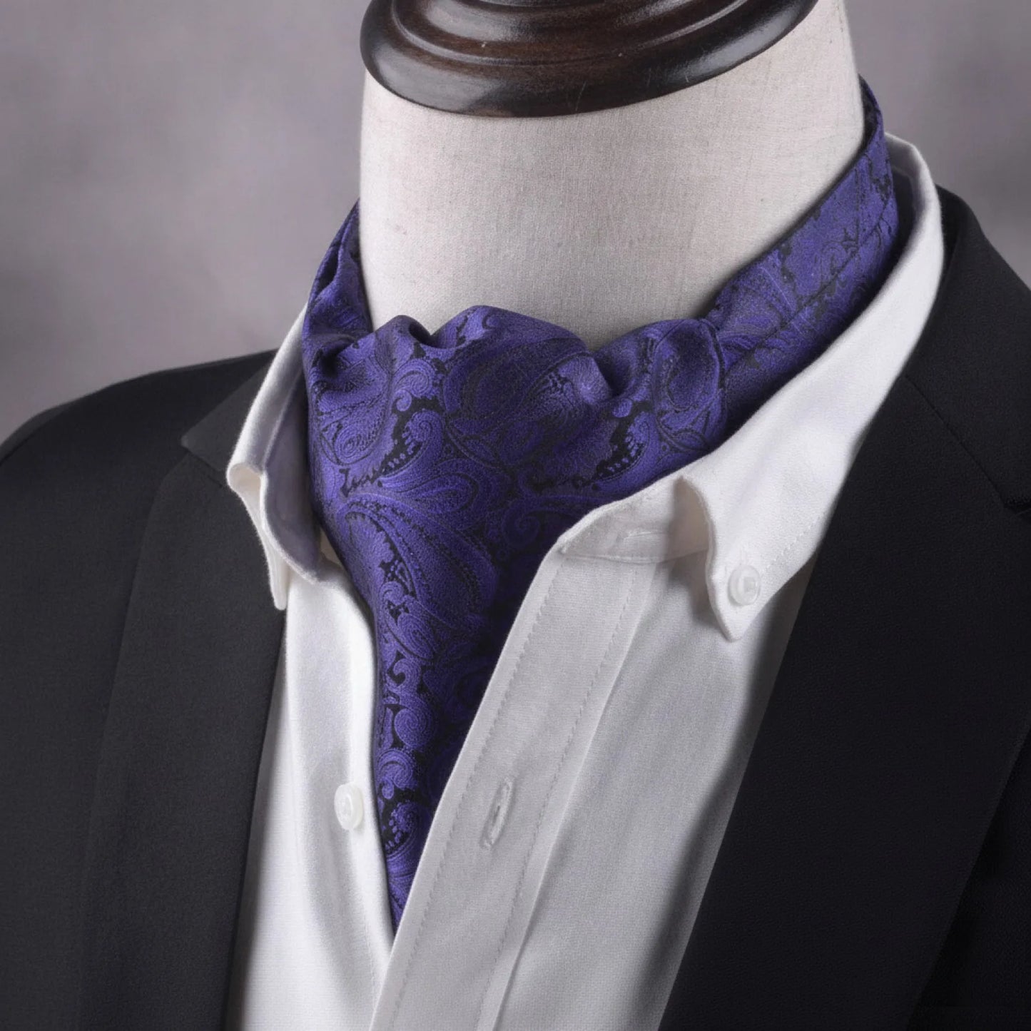 Foulard Cravate Homme Soie Bleue Vintage 