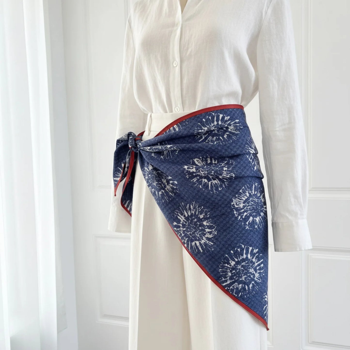 Foulard Triangle Fleuri Bleu Tournesol