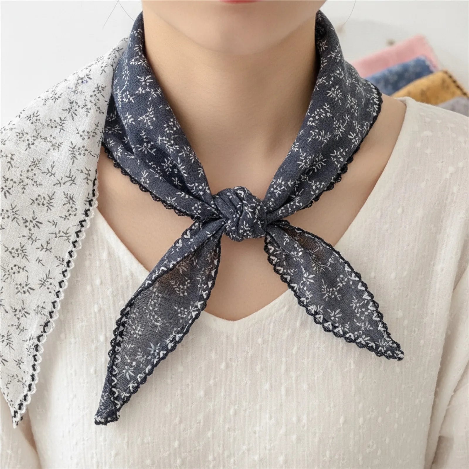 Foulard d'été floral bohème triangulaire