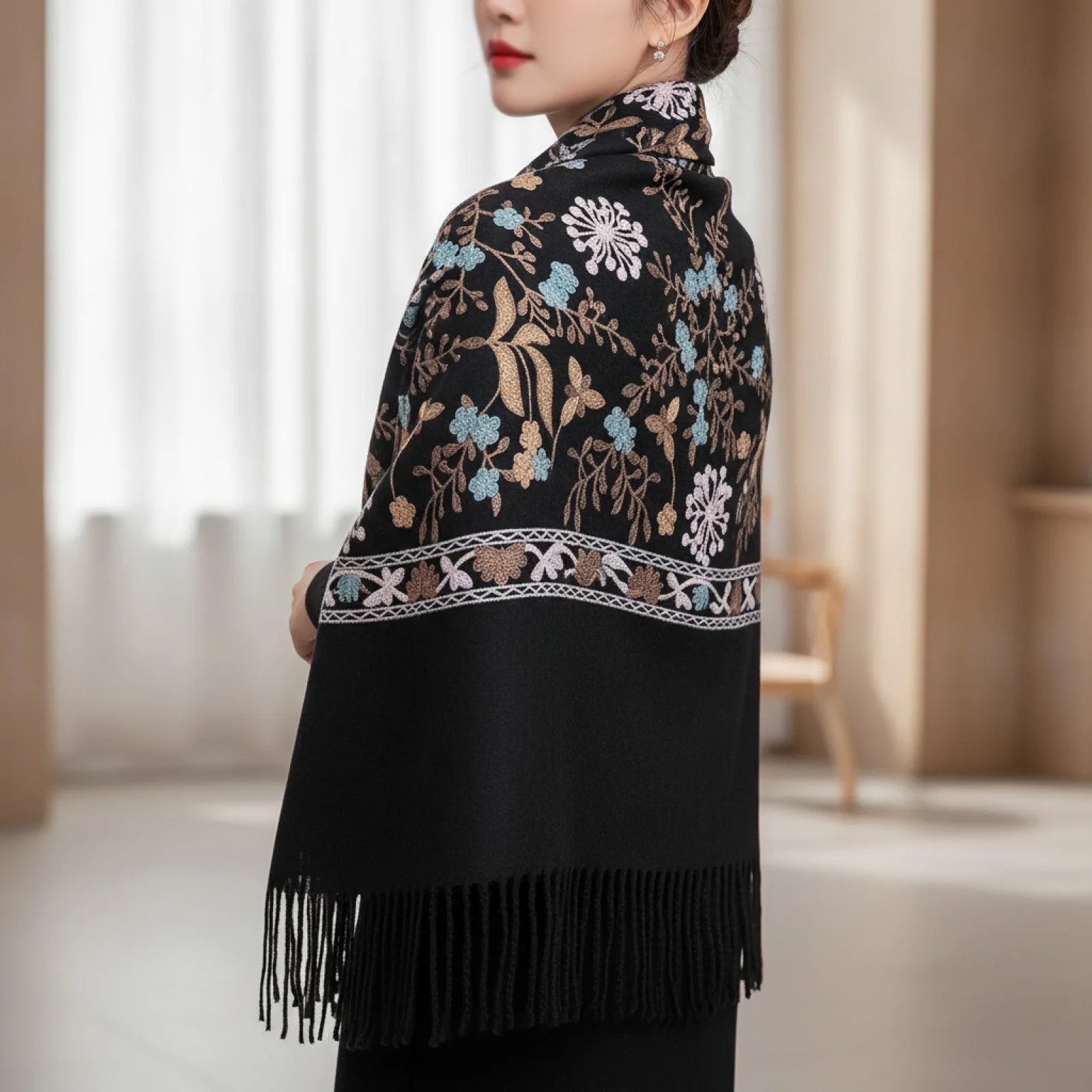 Foulard Cachemire Brodé Femme - Douceur Hivernale