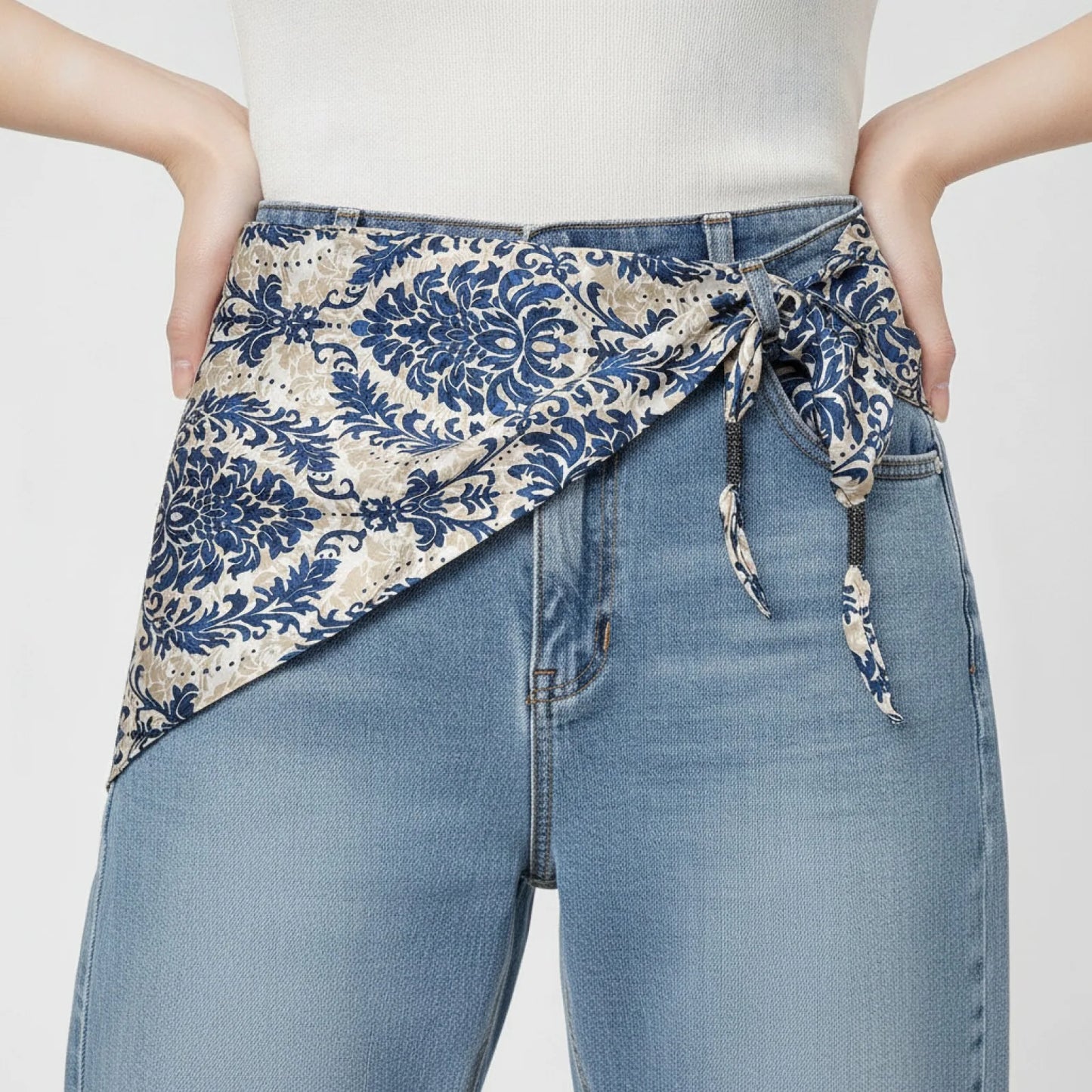 Foulard Carré Soie Bleu Fleuri Ananas Rétro