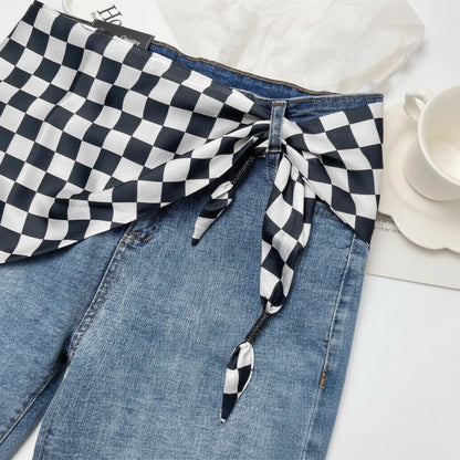 Foulard Carré en Soie Motif Ananas Rétro