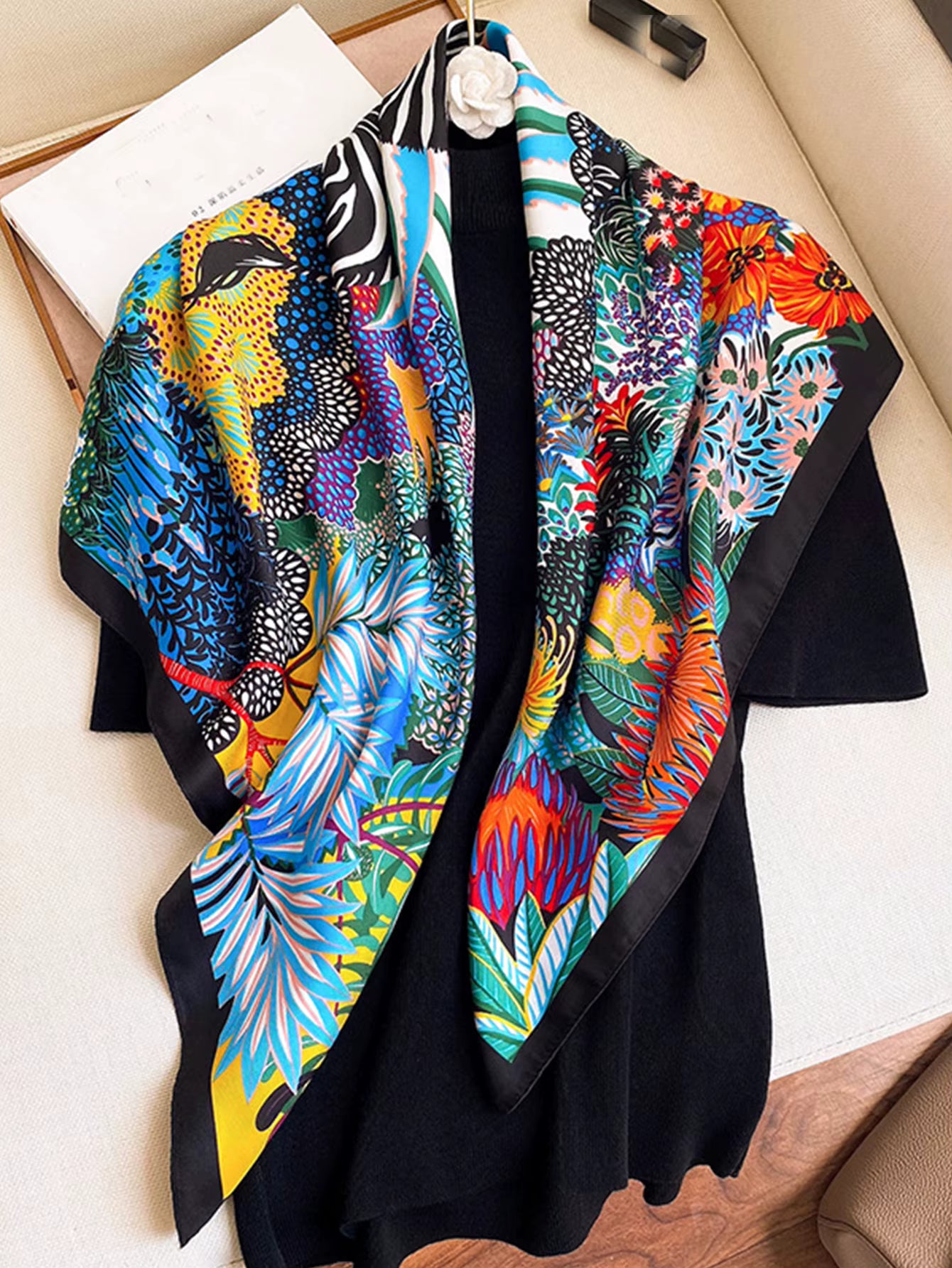 Foulard Carré Soie Imprimée